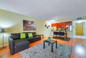 Relax & Live The Miami Exp in Our Comfy Condo