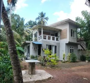 Heena villa - Kotawila