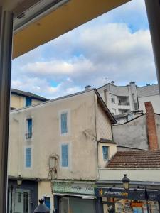Appartements VUE DE REVE chambre dans APPARTEMENT DE STANDING - vous faites le menage-Very good prices but you have to cle-an th-e flat : photos des chambres