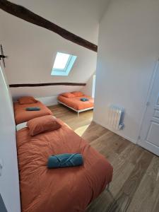 Grande bâtisse fraîchement rénovée