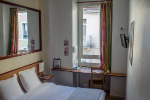 Hotels Hotel Bosquet Pau Centre : photos des chambres