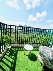 Ablaze- Luxury Studio Apartment