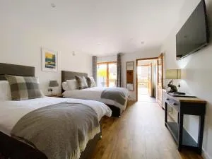 Ravenscraig Guest House - 阿维莫尔