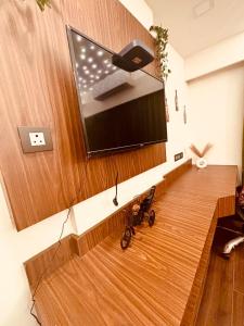 Burans Doon- By Oasis