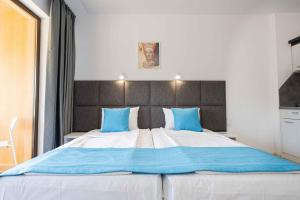 StugioReginaNestinarka