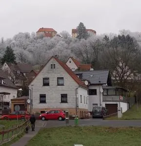 Ferienwohnung Unterm Schloss bei Inge - Frohnhofen