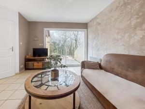 Maisons de vacances Gite l'Oree des Buis, Piscine privatisable : photos des chambres