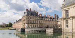 Duplex - 5 min Insead - Close to Forest and Castle