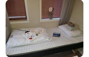 Koselig soveplass i sentrum av Narvik Gratis Wifi og Parkering Rom 2