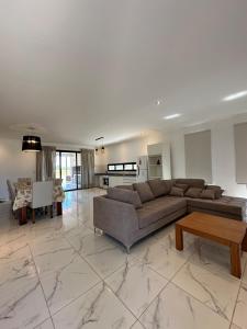 Casa quinta Laguna Brava 3