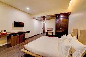 Palette - The Slate Hotel Nungambakkam