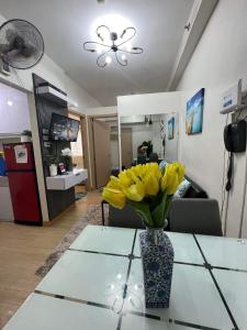 2BR Fully Furnished Condo Unit near SM Fairview