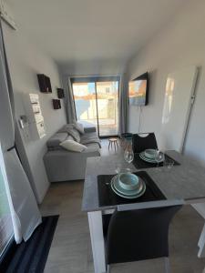 Appartements Conteneur Design Avec Jacuzzi - Bord de Foret : photos des chambres