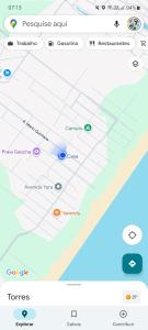 Kitnet geminada próximo da praia