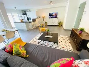 Bright and airy 3 Bedroom with terrace&parking - Bertrange