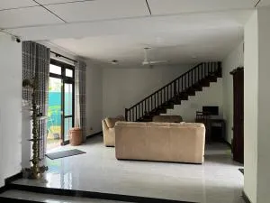 walawwatta - Hapugala