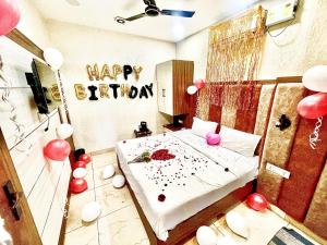 BLACKWOOD -140 Metres- Near Golden Temple