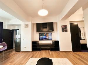 HolidayHaven 2 rooms near Palas Mall