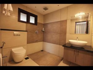 Holidays Garden Resort