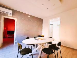 Attico con terrazzo al centro storico di Catania