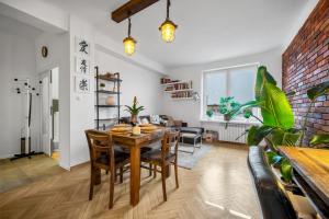 Warsaw Downtown Apartment - 50m2, Top Location - by Rentujemy