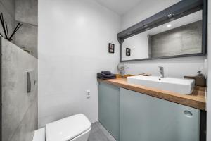 Warsaw Downtown Apartment - 50m2, Top Location - by Rentujemy