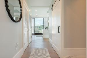 Panoramic Pack Square | Arras Vacation Rentals