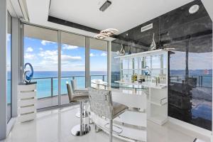 2BR 2.5BA Best Ocean Views at the Amrit Resort