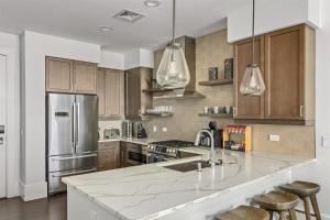 The Views Over Pack Square | Arras Vacation Rental