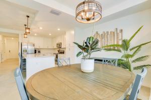 Ibis Landing Golf Club On-Site Condo with Porch!