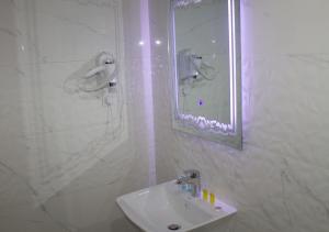 ريست ان Rest In Hotel