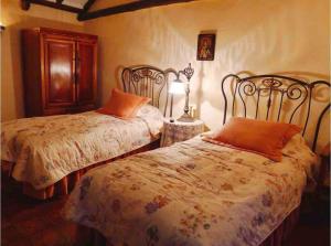 Villa exclusiva con jardín a 80m del centro