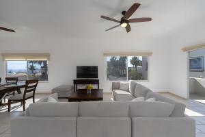 Ocean View, Pool, Private Beach