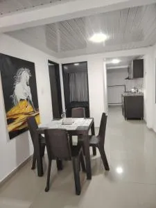 Aparta estudio amoblado en Chinchiná Caldas Eje Cafetero - Tres Esquinas