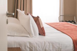 Hotels Logis Hotel et Restaurant La Pension du Moulin : photos des chambres