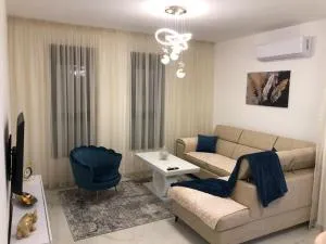 Sweet Escape - Stari Bar