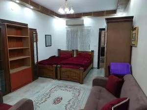 Nice comfy room - Sweileh