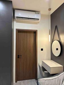 Private Vacation House, Modern & Smart home