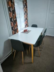 Trumpalaikė kambarių nuoma