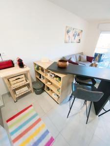 Appartement Sierra - Tram A - Free Parking - Free WIFI