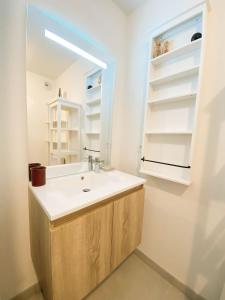 Appartements Appartement Sierra - Tram A - Free Parking - Free WIFI : photos des chambres