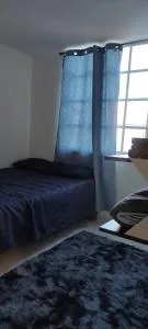 Cómoda recamara privada en Departamento segunda planta - Alvarado