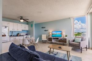 Estero Beach & Tennis 804- C by Sun Palace Vacations