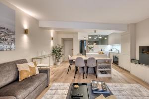 Renovated Apartment Saint-Germain-des-Prés - Le Bon Marché