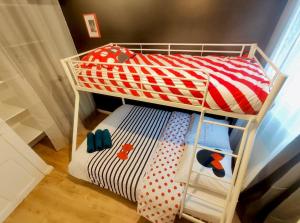 DisneyLand - Paris 20 min - Parking - 8 personnes