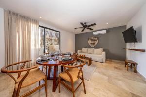 Lux 1 BD King Suite with Private Pool in Aldea Zama