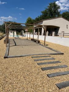 Charmante maison avec piscine