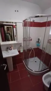 Shtepi per miq - Дарде