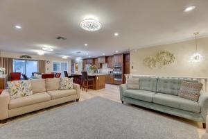 Golf, Hike, Swim Your Perfect Desert Oasis Escape