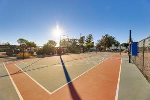 Golf, Hike, Swim Your Perfect Desert Oasis Escape